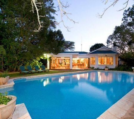 Lupus Den Country House B&B Sunland ภายนอก รูปภาพ