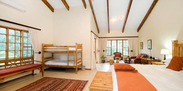 Lupus Den Country House B&B Sunland ภายนอก รูปภาพ